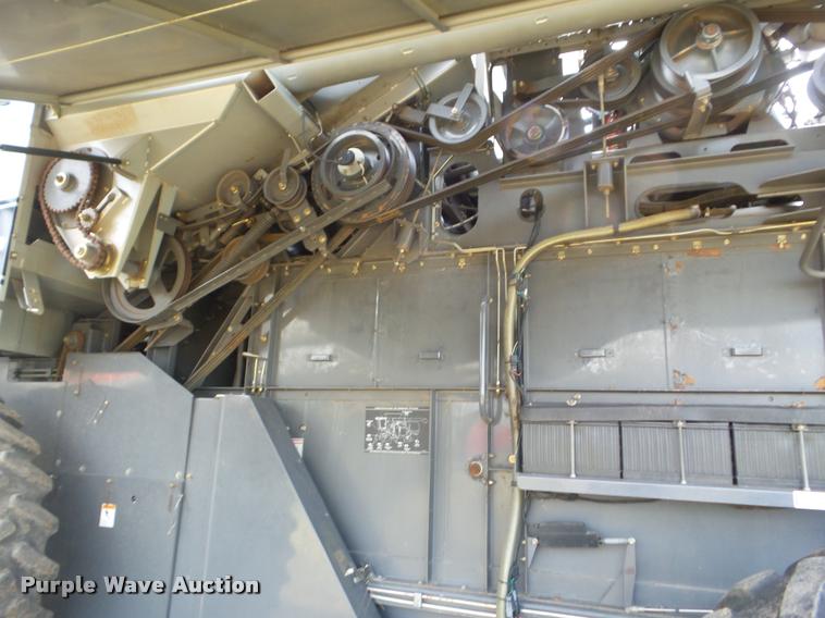 image for item L6968 2008 Gleaner A85 combine