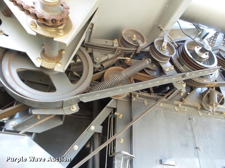 image for item L6968 2008 Gleaner A85 combine