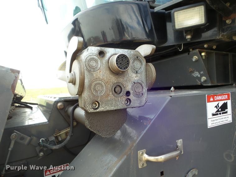 image for item L6968 2008 Gleaner A85 combine