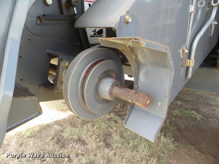 image for item L6968 2008 Gleaner A85 combine