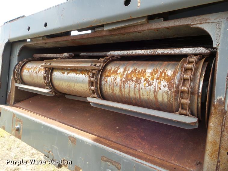 image for item L6968 2008 Gleaner A85 combine