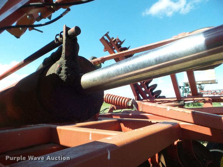 image for item L6975 1988 Sunflower 1442 tandem disk