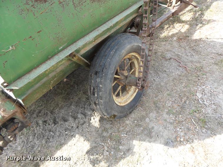 image for item Z9500 John Deere 12A combine