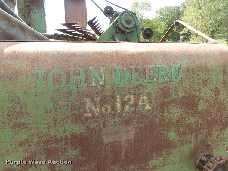 image for item Z9500 John Deere 12A combine