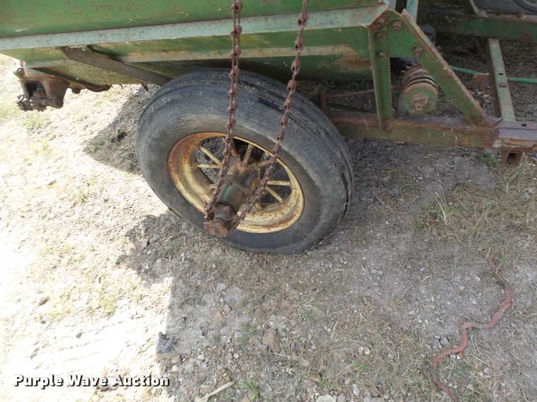 image for item Z9500 John Deere 12A combine