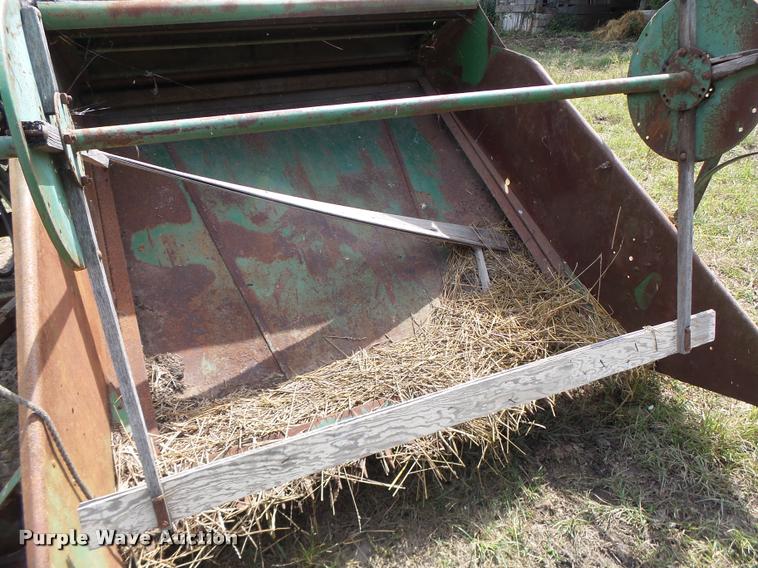 image for item Z9500 John Deere 12A combine