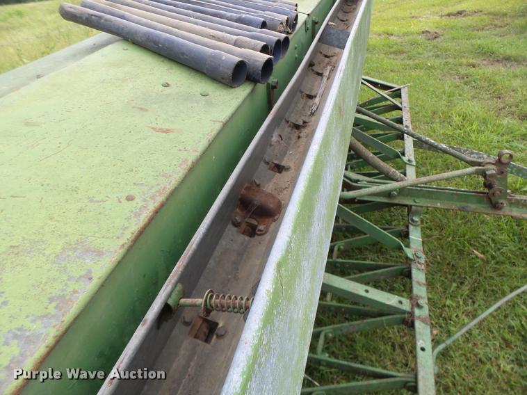 image for item Z9501 John Deere FBA grain drill