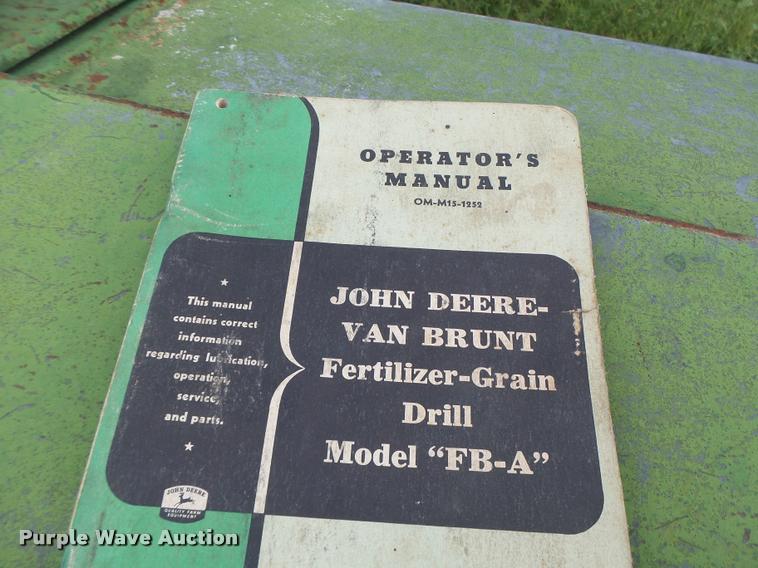 image for item Z9501 John Deere FBA grain drill