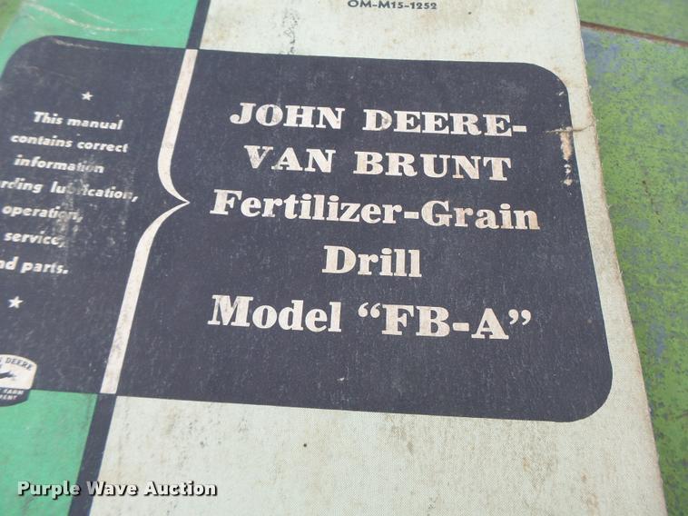 image for item Z9501 John Deere FBA grain drill