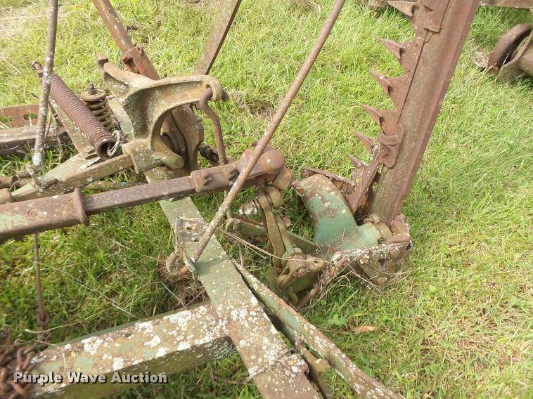 image for item Z9502 (3) John Deere 5 sickle mowers