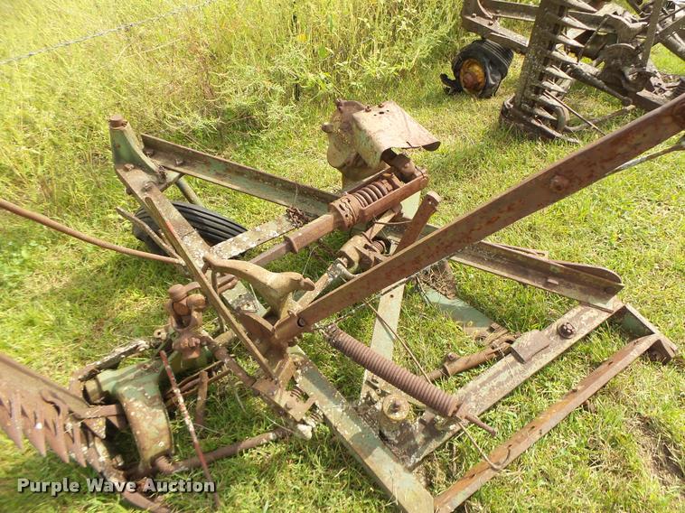 image for item Z9502 (3) John Deere 5 sickle mowers