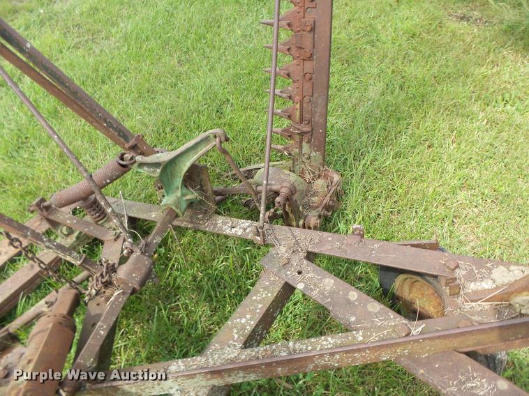 image for item Z9502 (3) John Deere 5 sickle mowers