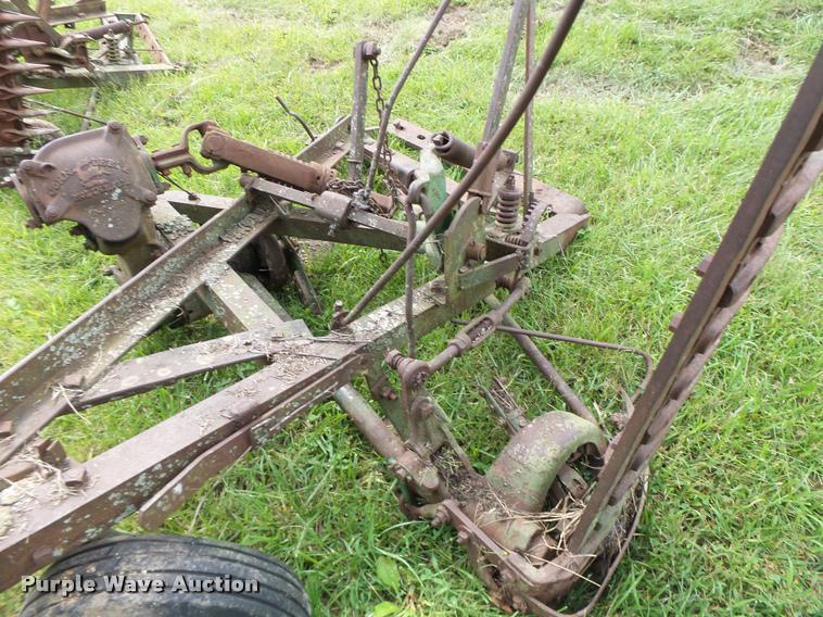 image for item Z9502 (3) John Deere 5 sickle mowers