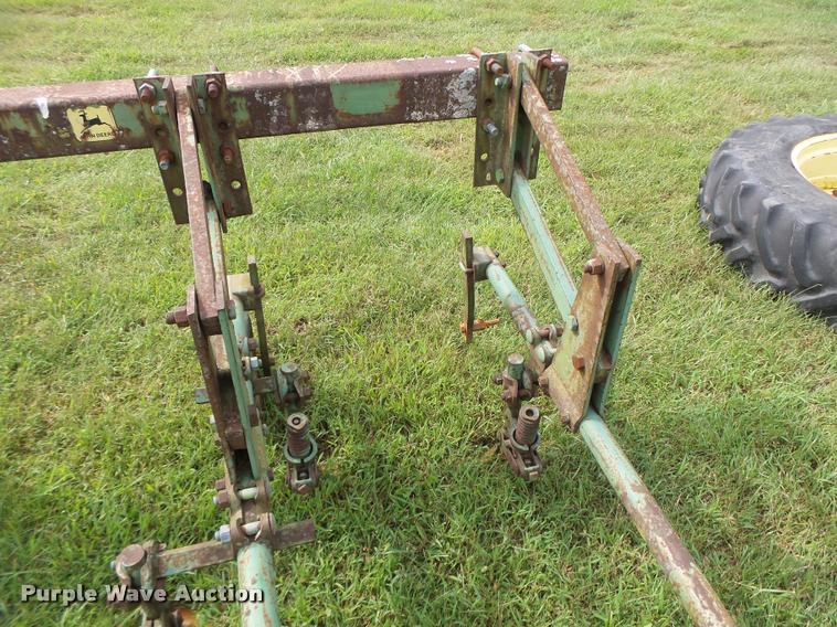 image for item Z9505 John Deere six row cultivator