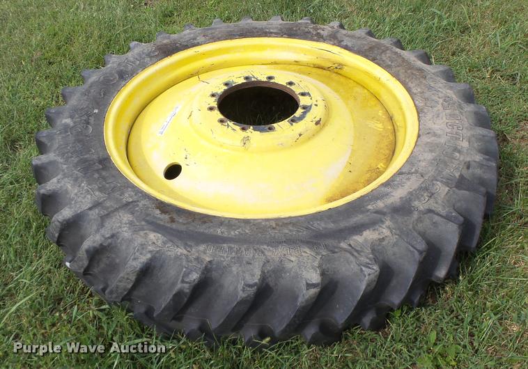 image for item Z9506 Firestone 12.4-38 tire