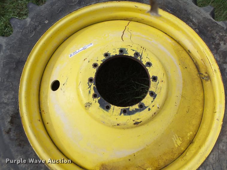 image for item Z9506 Firestone 12.4-38 tire