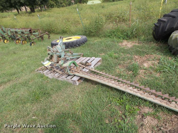 image for item Z9507 John Deere 9 sickle mower