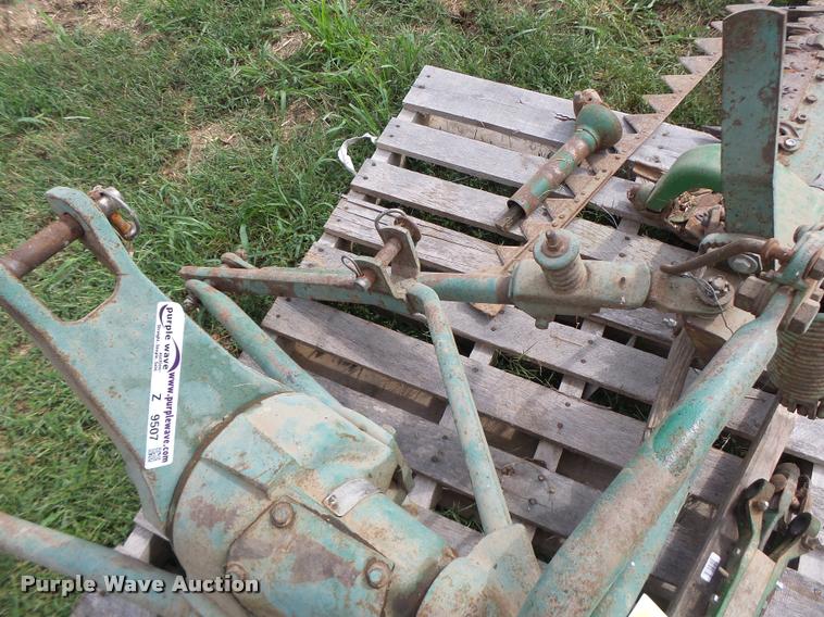 image for item Z9507 John Deere 9 sickle mower