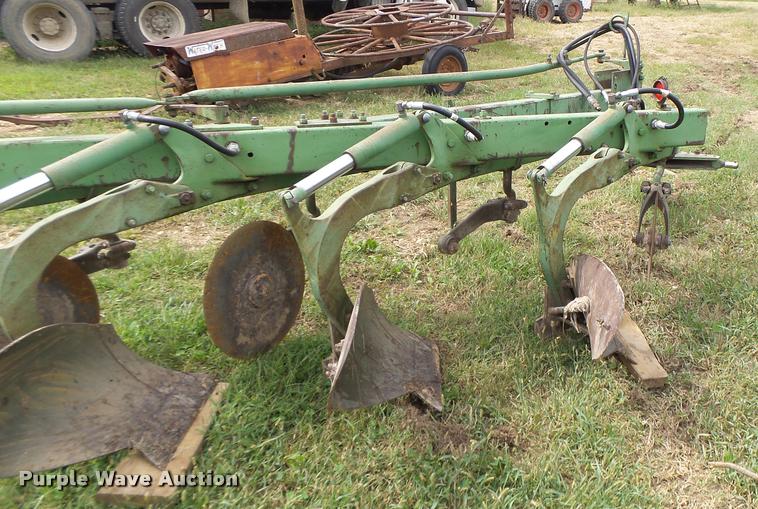 image for item Z9511 John Deere E0350 four bottom plow