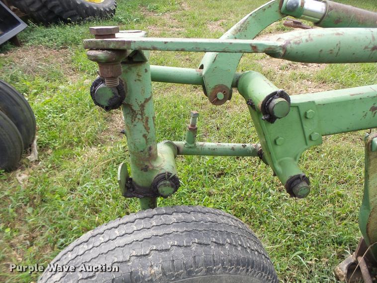 image for item Z9511 John Deere E0350 four bottom plow