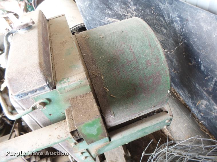 image for item Z9512 John Deere HA115G four cylinder gas engine
