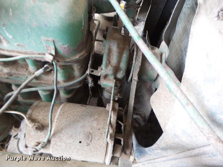 image for item Z9512 John Deere HA115G four cylinder gas engine