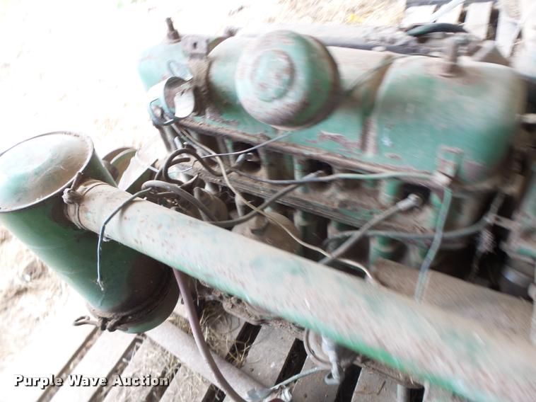 image for item Z9512 John Deere HA115G four cylinder gas engine