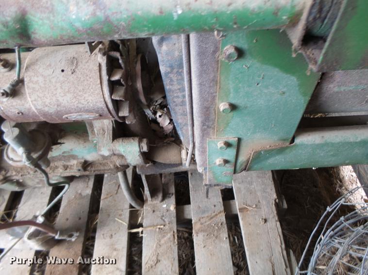 image for item Z9512 John Deere HA115G four cylinder gas engine