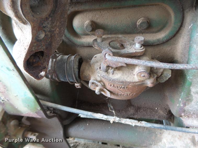 image for item Z9513 John Deere L.U.C. gas engine