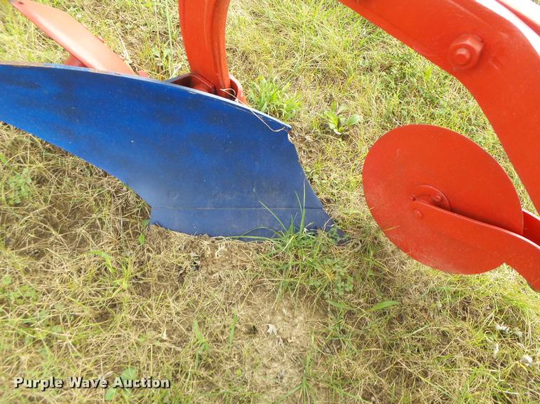 image for item Z9514 Dearborn 10-1 two bottom plow