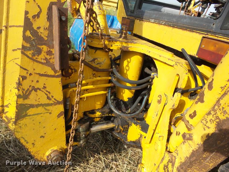 image for item AG9417 JCB backhoe