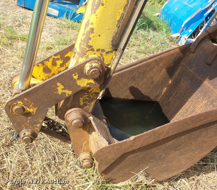 image for item AG9417 JCB backhoe