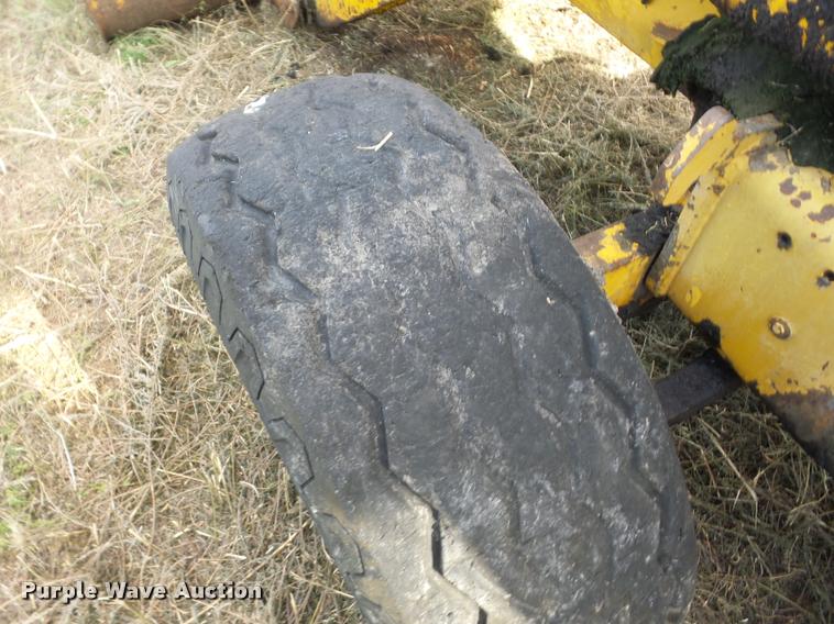 image for item AG9417 JCB backhoe