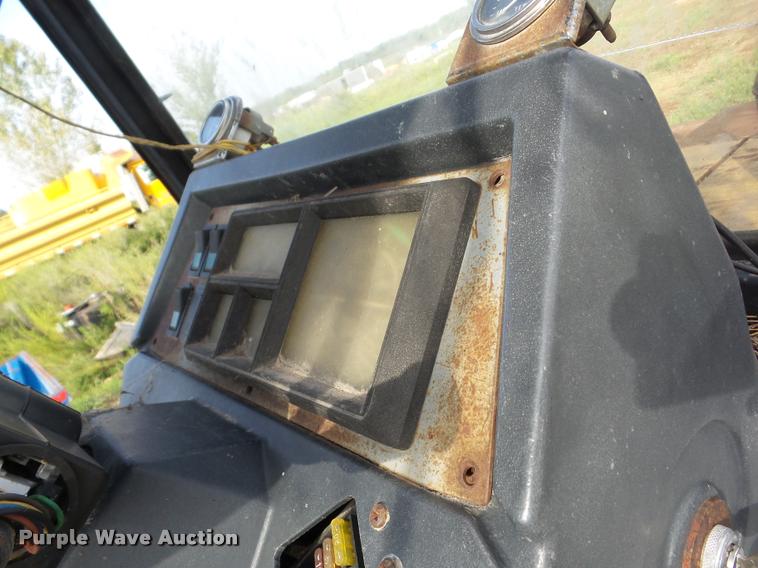 image for item AG9417 JCB backhoe