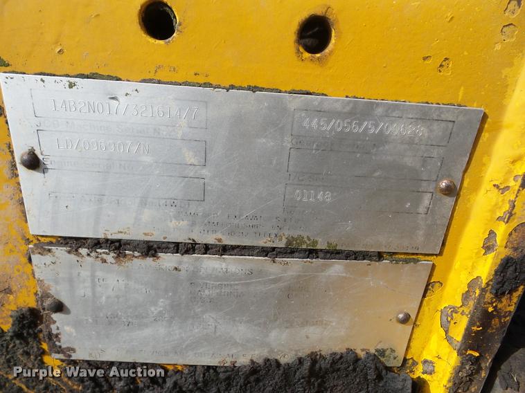 image for item AG9417 JCB backhoe