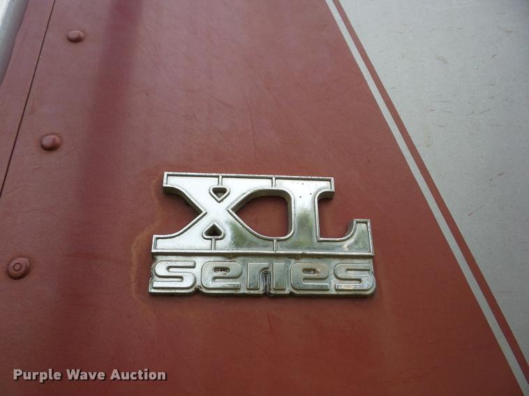 image for item AG9422 1982 International CO-9670 semi truck