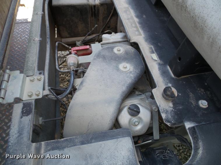 image for item BG9293 2001 EZ GO ST utility vehicle