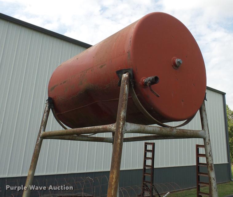 image for item BG9705 Fuel tank