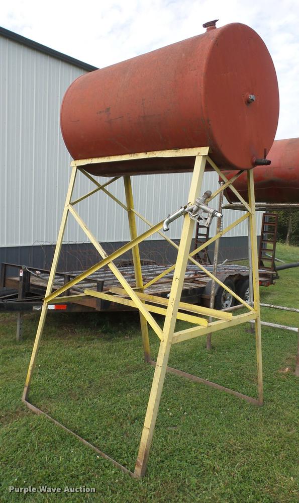 image for item BG9706 Fuel tank