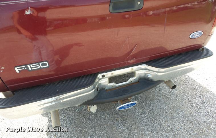 image for item BK9583 1997 Ford F150 SuperCab pickup truck