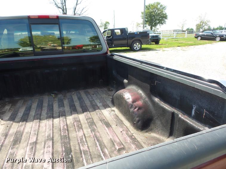 image for item BK9583 1997 Ford F150 SuperCab pickup truck