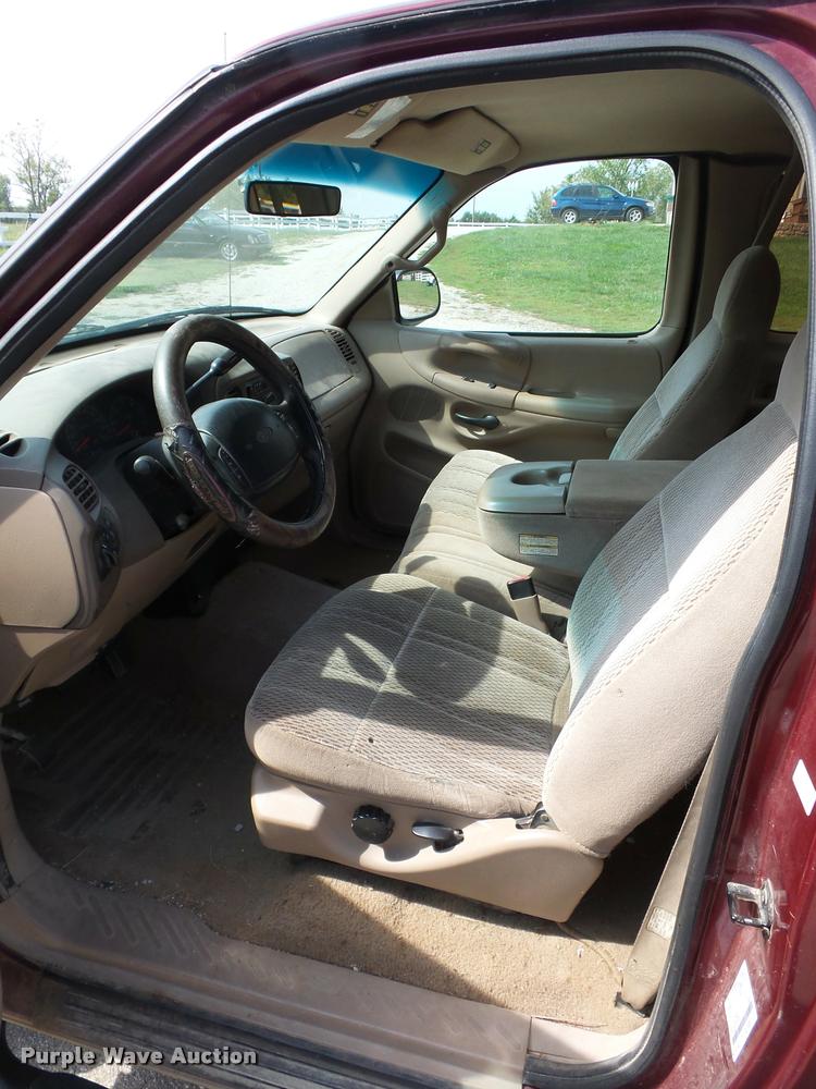 image for item BK9583 1997 Ford F150 SuperCab pickup truck