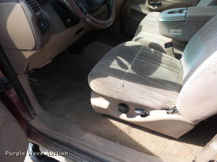 image for item BK9583 1997 Ford F150 SuperCab pickup truck