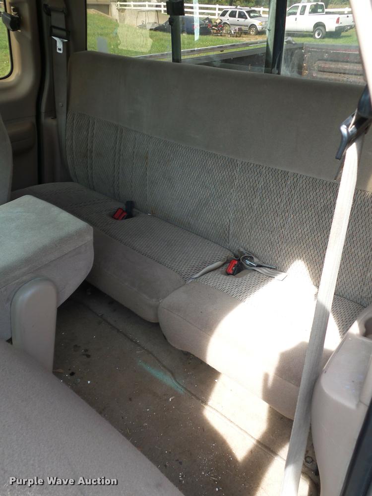 image for item BK9583 1997 Ford F150 SuperCab pickup truck