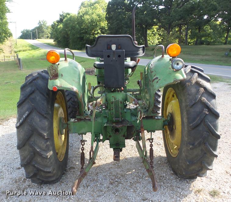 image for item BZ9659 John Deere 950 MFWD tractor