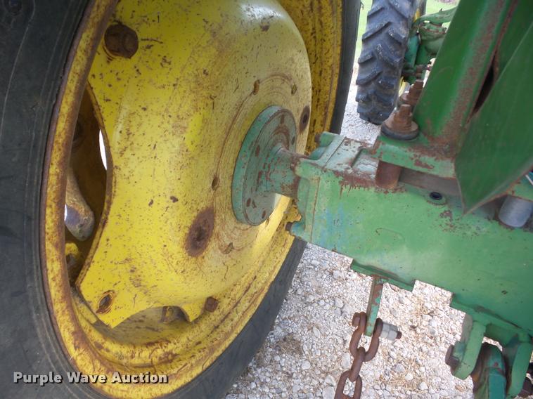 image for item BZ9659 John Deere 950 MFWD tractor