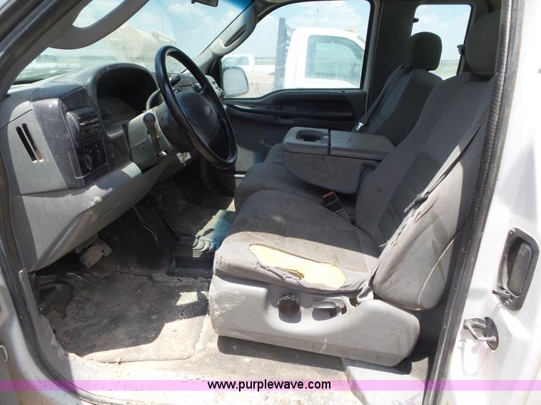 image for item CC9864 2005 Ford F250 Super Duty SuperCab pickup truck