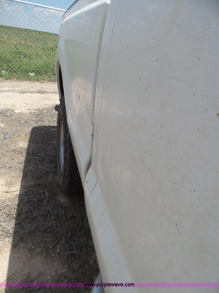 image for item CC9864 2005 Ford F250 Super Duty SuperCab pickup truck