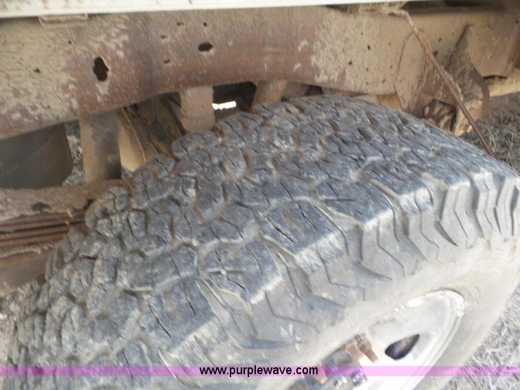 image for item CC9864 2005 Ford F250 Super Duty SuperCab pickup truck