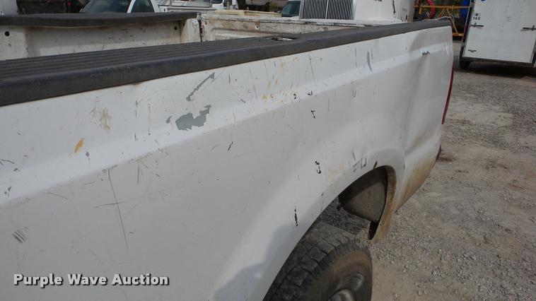 image for item DA2879 2001 Ford F250 Super Duty pickup truck